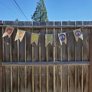 Meet your Posher, Elise